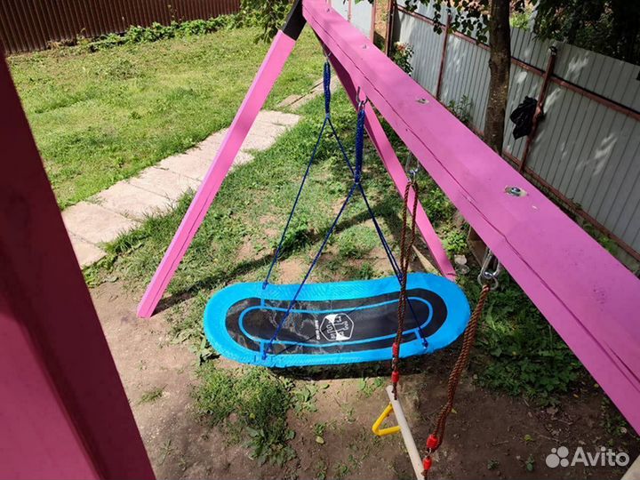 Детские деревянный домик на сваях