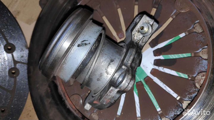 Корзина, диск сцепления, выжимной б.у. зафира б