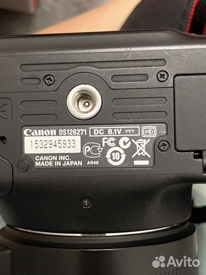 Зеркальный фотоаппарат canon