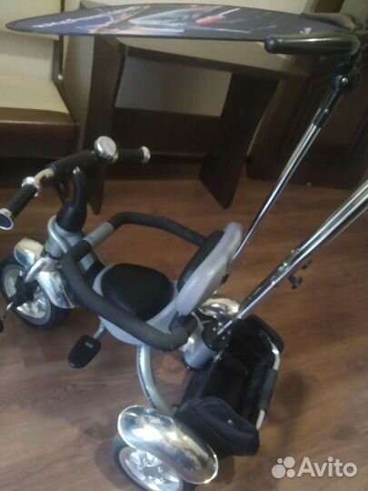 Детский трехколесный велосипед