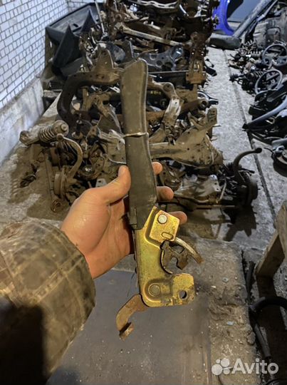 Ручник volvo 440