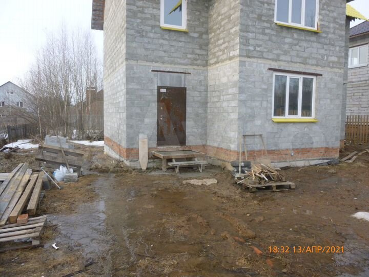 Дом 132 м² на участке 8 сот.