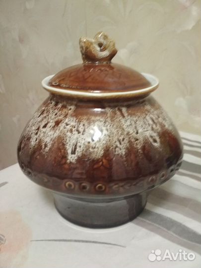 Керамика винтаж,горшочки,тарелки,чайники