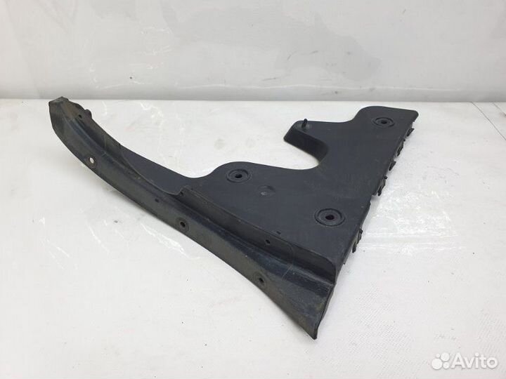 Кронштейн бампера задний левый Audi A6 C6 3.2 2006