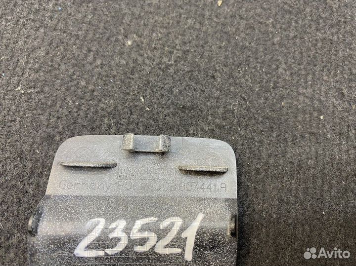 Заглушка буксировочного крюка Volkswagen Passat CC