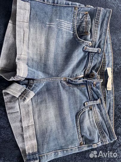 Джинсовые шорты и юбка