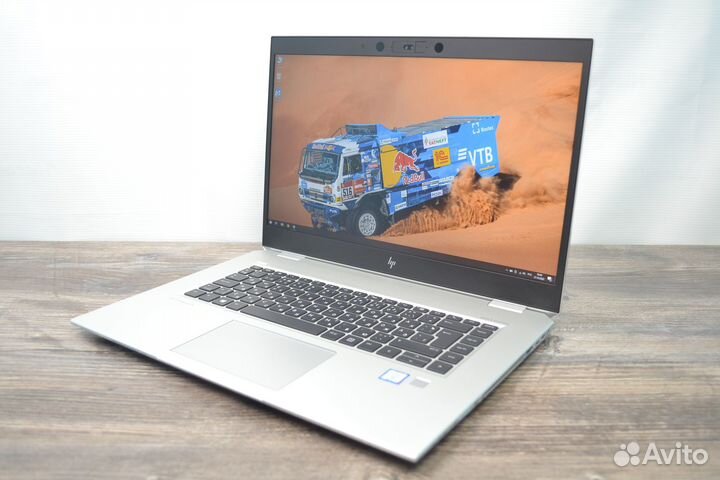 HP Elitebook 1050 G1 4K