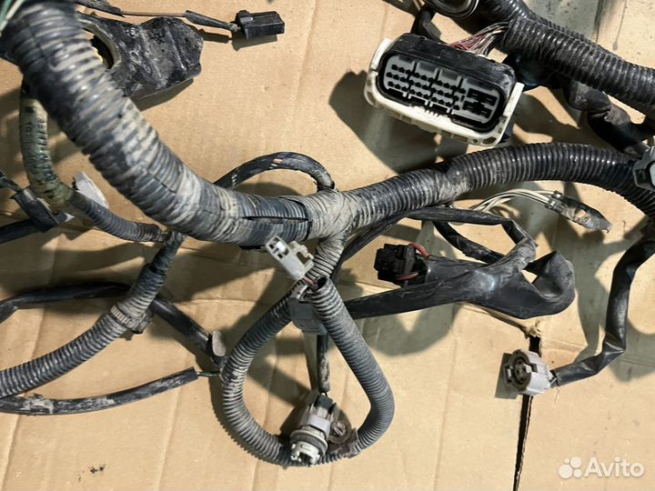 Проводка блок предохранителей Toyota Rav 4 20