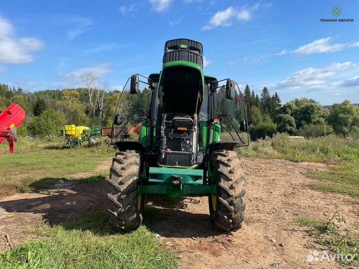 Трактор John Deere 6135B, 2019