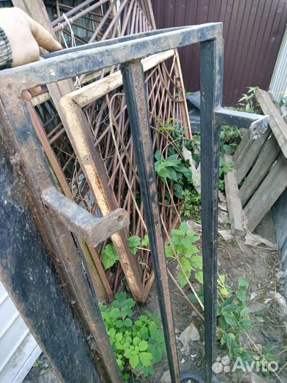 Багажник на крышу универсальный