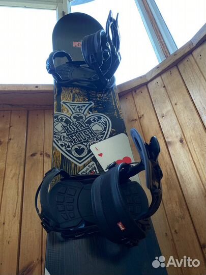 Сноуборд с креплениями 158