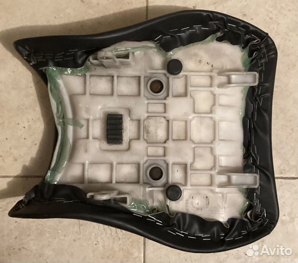 Сиденье Suzuki SV 400/650 1 ген