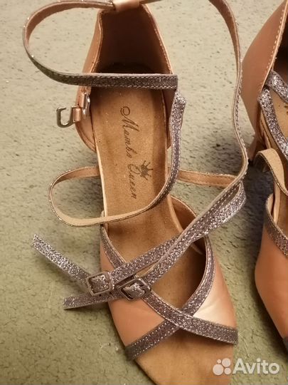 Бальные босоножки