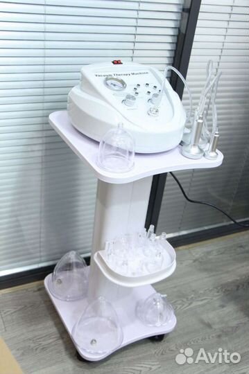 Вакуумно-роликовый аппарат массажа