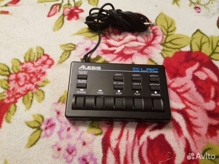 Alesis пульт управления для adat