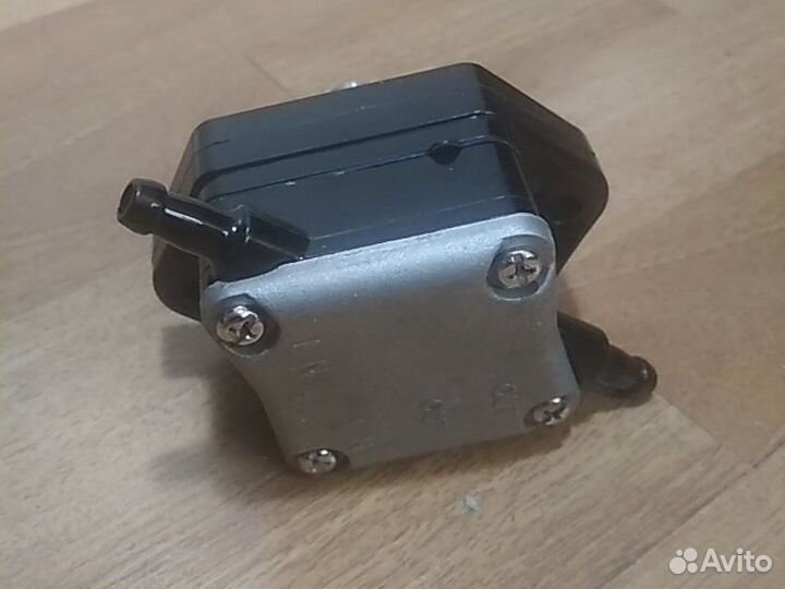 Бензонасос yamaha F30, F40, F50, F60 6с5-24410-00