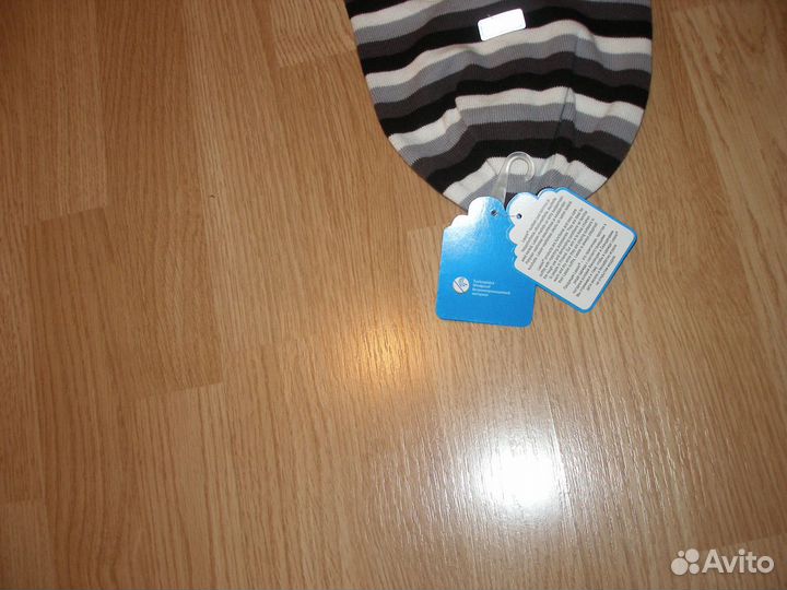 Новая шапка Lassie 44/46 двойной х/б усиление ушек