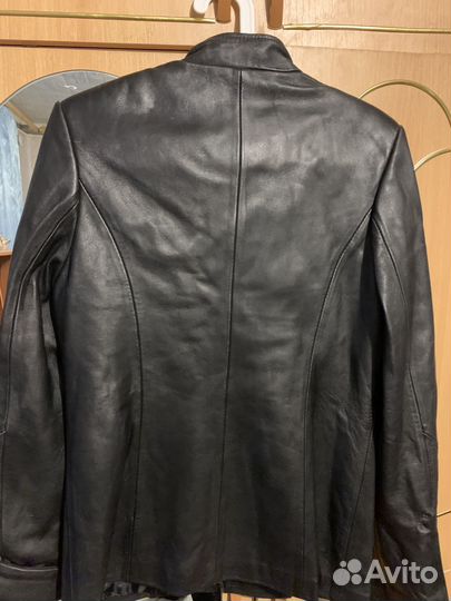 Куртка кожаная женская