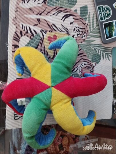 Игрушка на коляску