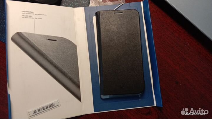 Стёкла и чехлы продам, обмен по предложению