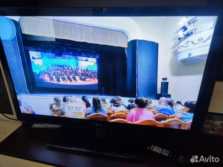 Телевизор 43 дюйма LG