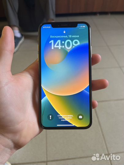 Телефон iPhone xs