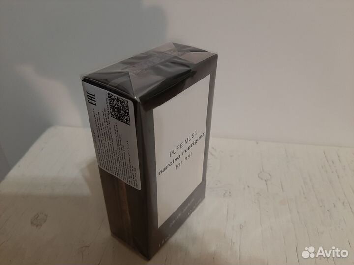 NR pure musc for her оригинал запечатанный новый