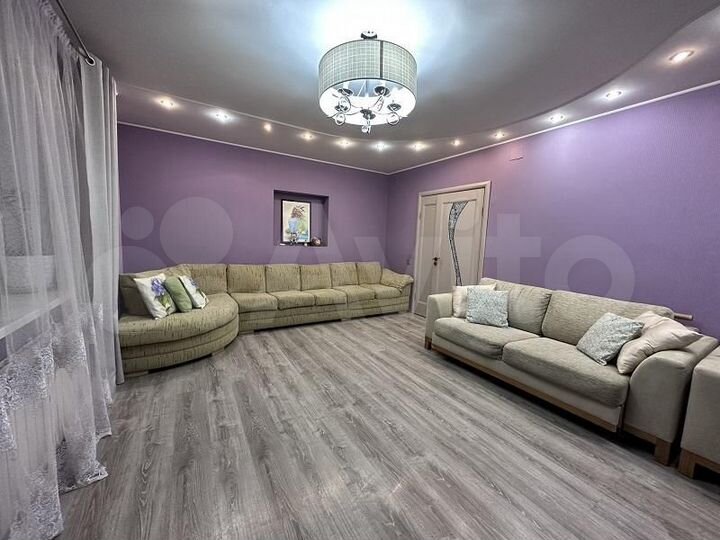 3-к. квартира, 94 м², 2/14 эт.