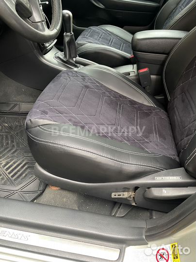 Чехлы на toyota avensis 2