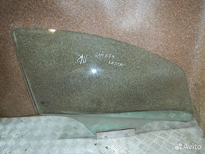 Стекло двери передней правой, Opel (Опель) -corsa