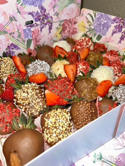 Наборы из клубника в шоколаде