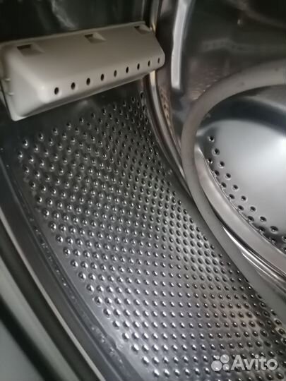 Стиральная машина Hotpoint Ariston 6 кг