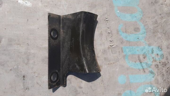 Кронштейн тормозного воздухобака заднего моста Faw