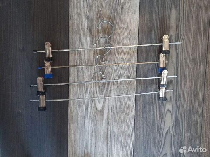 Плечики брючные с прищепками