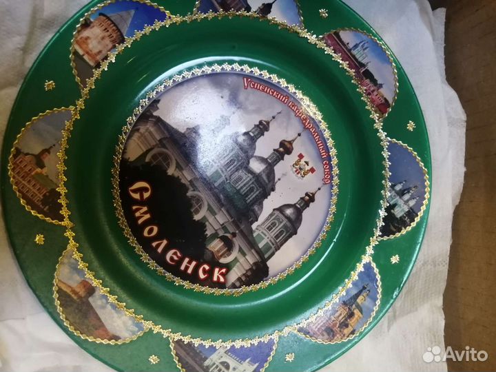 Коллекционные тарелочки разных городов