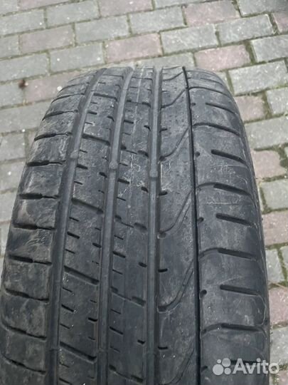 Pirelli P Zero 225/40 R19 89W