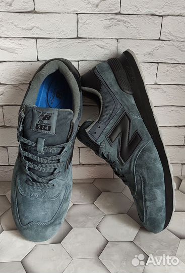 Кроссовки-Великаны замшевые NEW balance 574