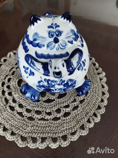 Фарфоровая посуда гжель