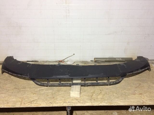 Юбка переднего бампера audi Q3 12
