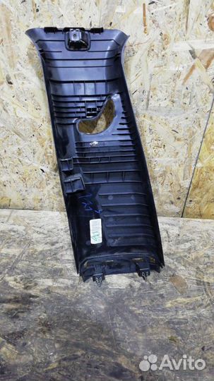 Обшивка стойки правая верхняя Chevrolet Malibu 9