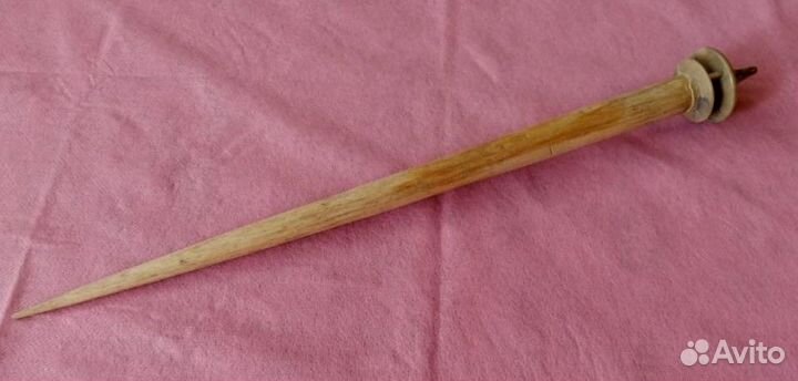 Счеты деревяные и пластик, веретено, скрепки СССР