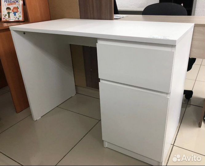 Стол для школьника