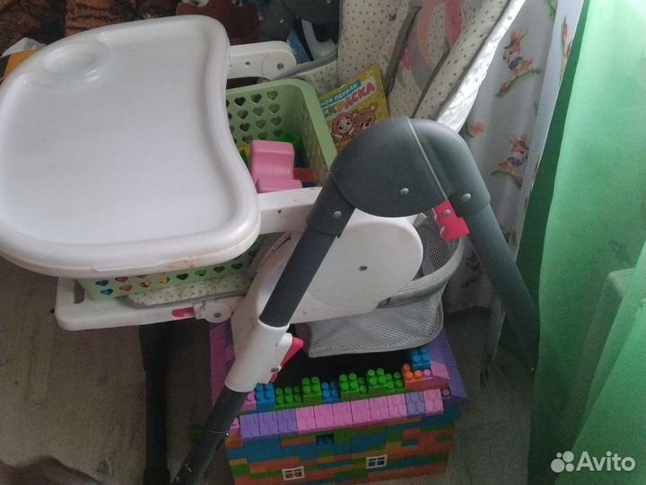 Стул для кормления