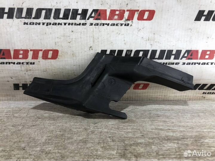 Накладка петли капота левая Форд Фьюжн