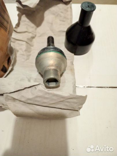 BMW 5/6/7 Опора шаровая нижняя перед