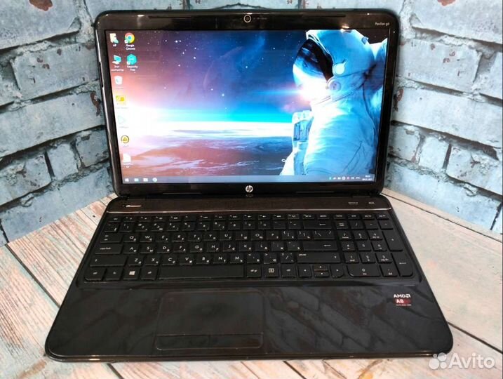 Глянцевый HP 4 ядра/ RAM 6/ SSD 256