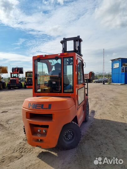 Вилочный погрузчик Heli CPCD30, 2023