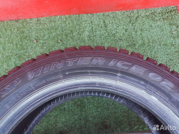Dunlop SP Winter Ice 02 195/55 R16