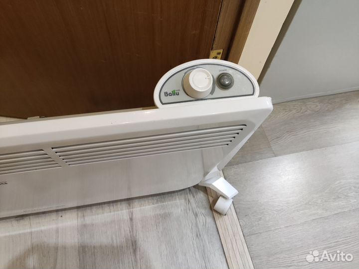 Конвектор Ballu. Обогреватель