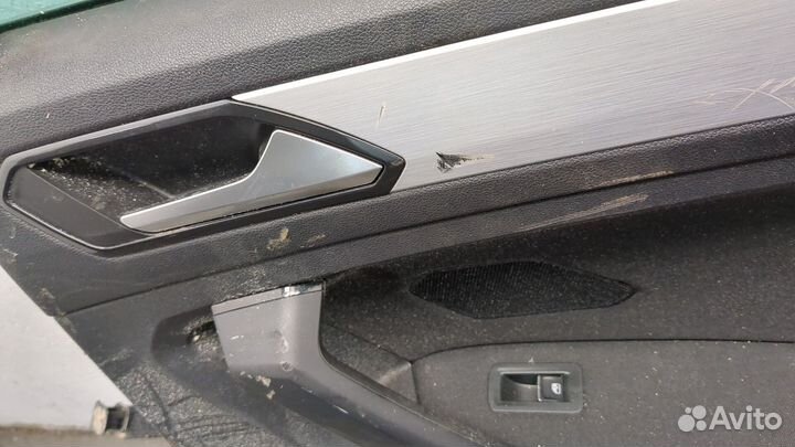 Дверь боковая правая задняя Volkswagen Tiguan, 2017